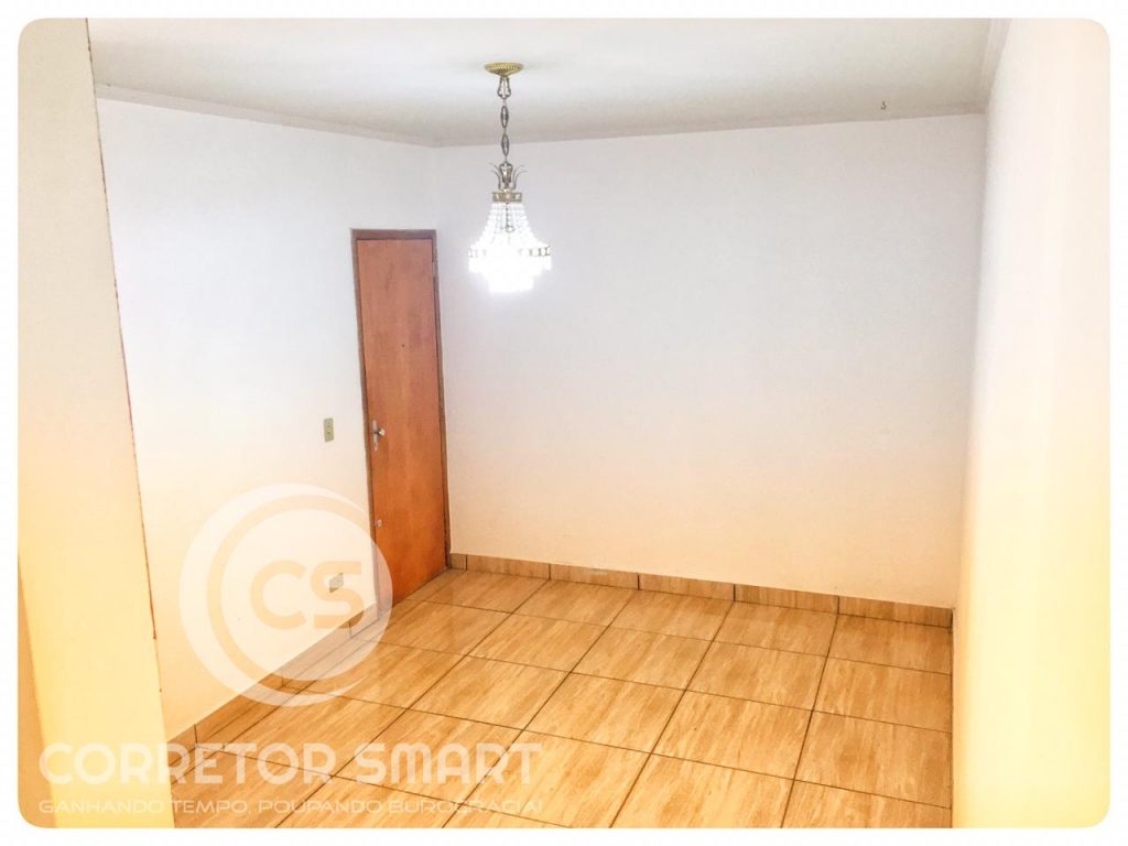 Apartamento, 2 dormitório, armários embutidos, garagem coberta.